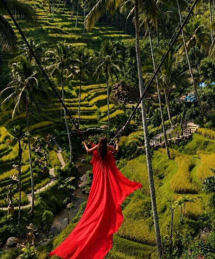 Heaven Swing, Waterfall & Coffee Plantation